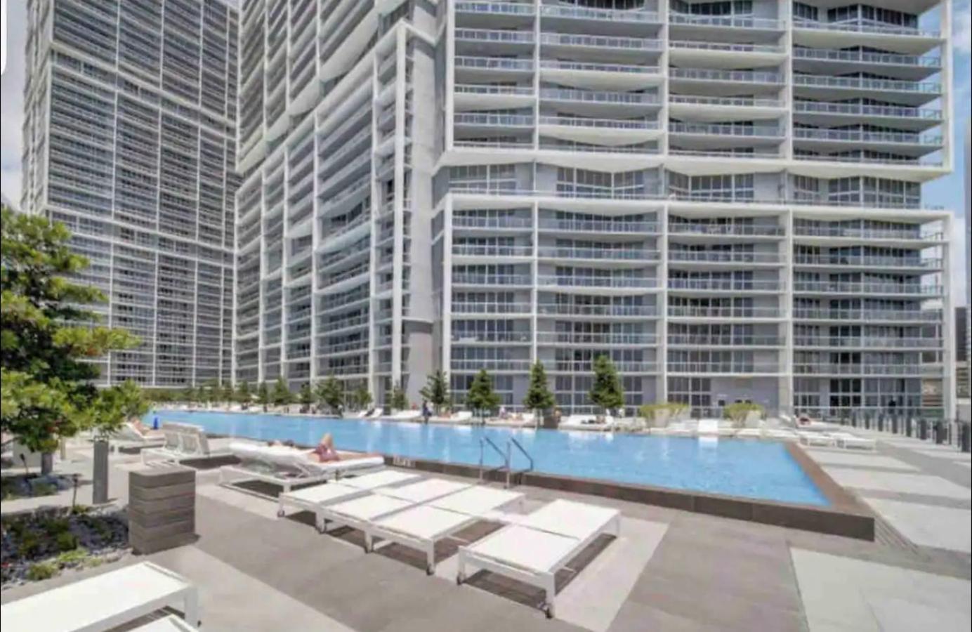 ** W Icon Brickell-Luxury Unit- Free Spa** Майами Экстерьер фото